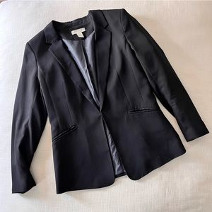 HM black blazer